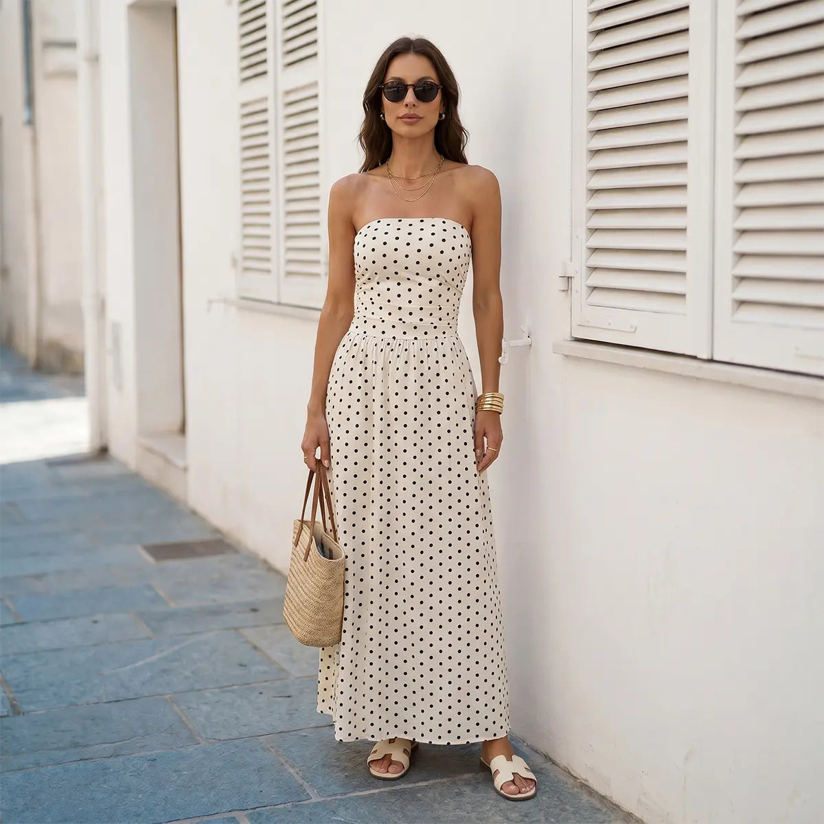 Chicovar Women'S Polka Dot Strapless Maxi Dress, Flowy Summer Dress, Chic Smocked Back, A-Line, Casual, Vacation Beach Dress, Summervibes