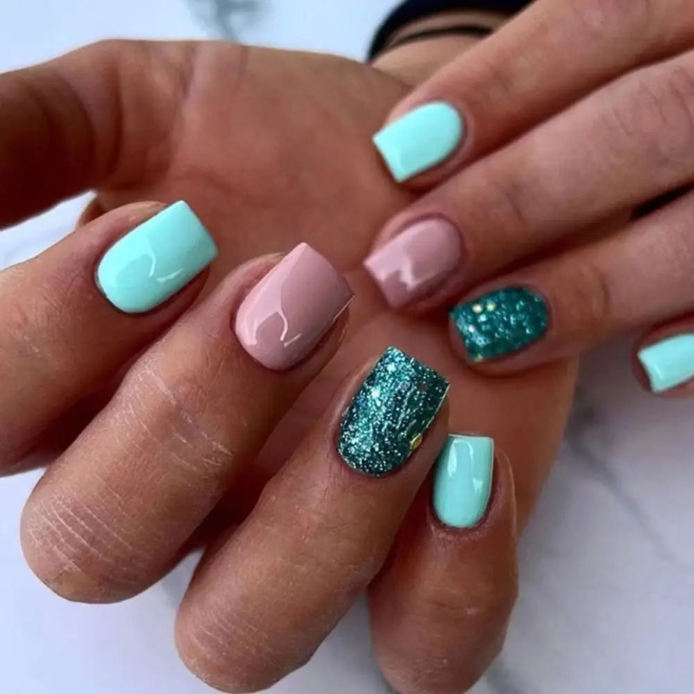 Glamorous Pink Glitter French Short Fake Nails - 24Pcs Full Cover Press-On Nail Tips for Effortless Manicures
