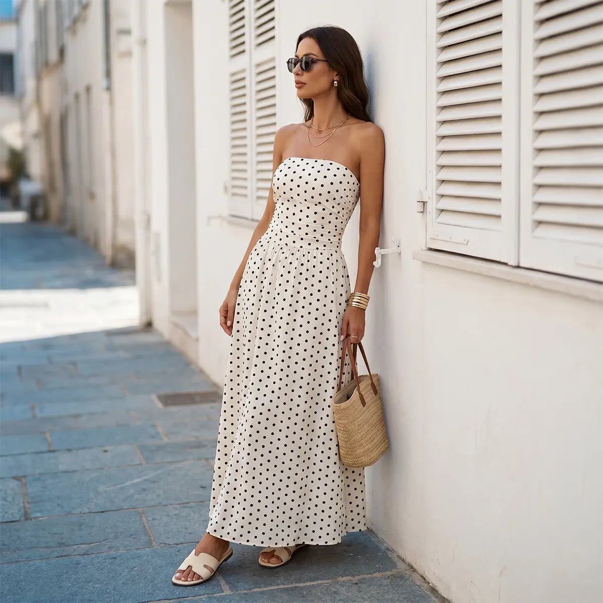 Chicovar Women'S Polka Dot Strapless Maxi Dress, Flowy Summer Dress, Chic Smocked Back, A-Line, Casual, Vacation Beach Dress, Summervibes